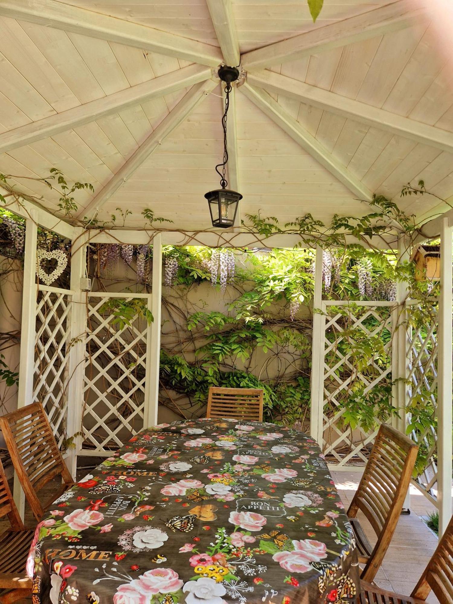 Serra Di Mare Casa Con Giardino 利沃诺 外观 照片