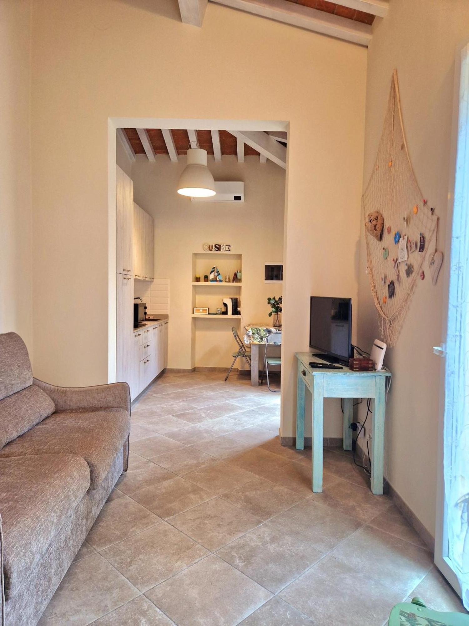Serra Di Mare Casa Con Giardino 利沃诺 外观 照片